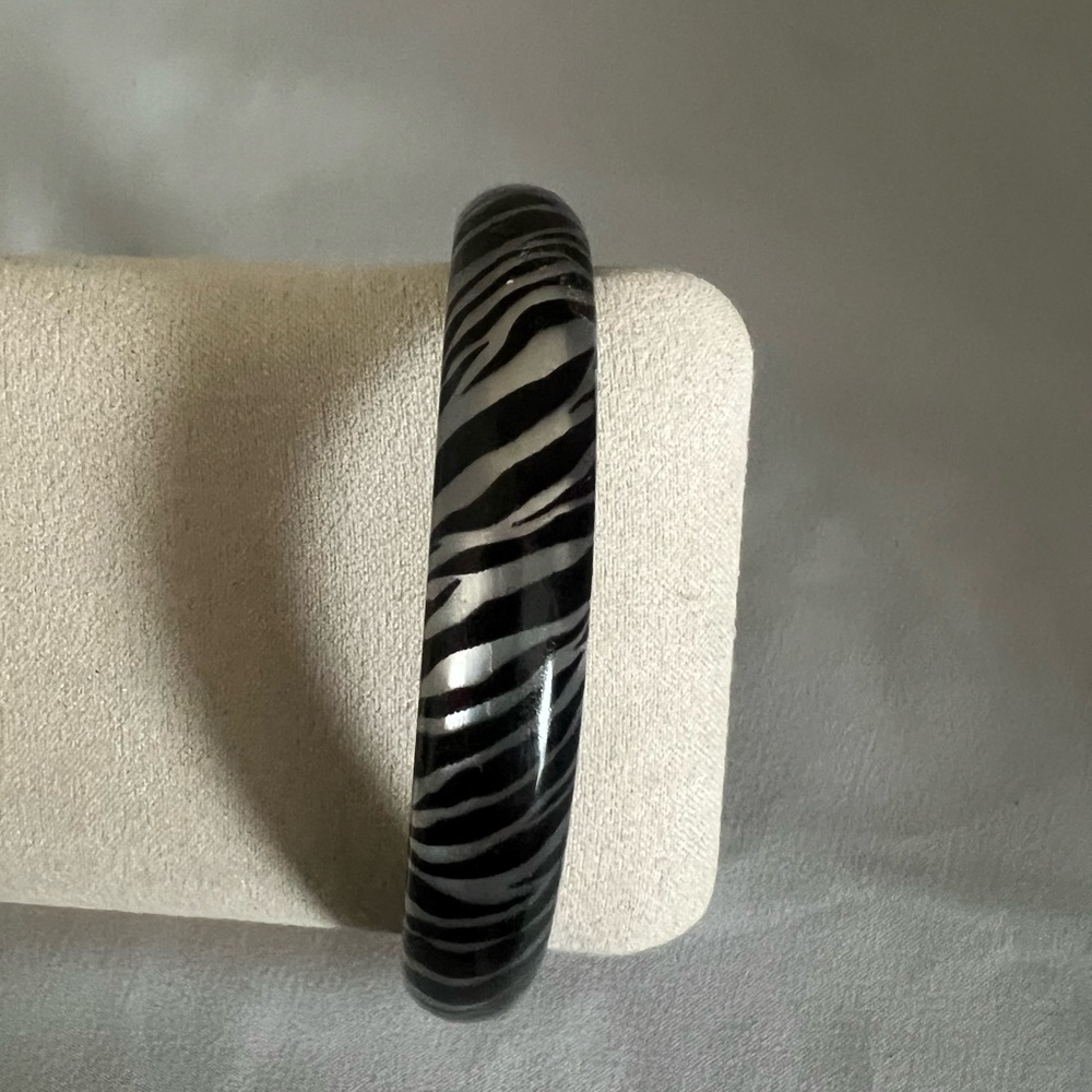 New Zebra print Acrylic Bracelet